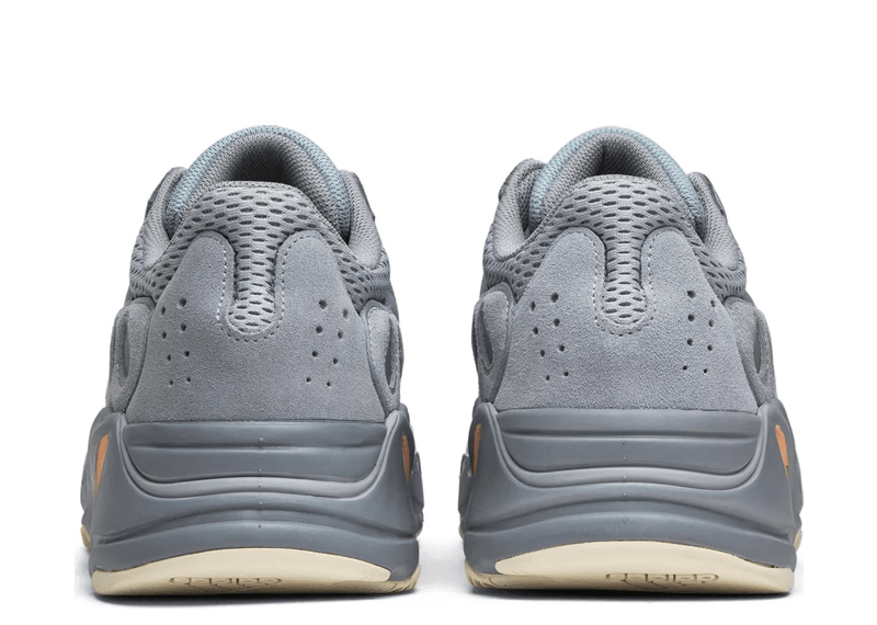 YEEZY BOOST 700 INERTIA - Nikefreakz