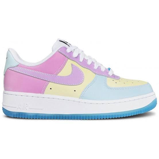 NIKE AIRFORCE 1 - SUN ACTIVATED SWOOSH - Nikefreakz